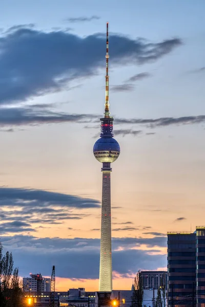 Slavná Televizní Věž Berlíně Západu Slunce — Stock fotografie