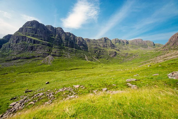 Straße nach Apfelkreuz, Schottland — Stockfoto