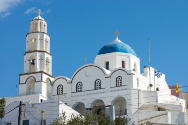 Pyrgos beyaz kilise
