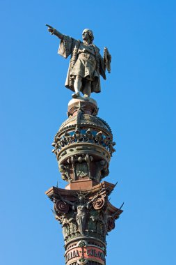 Barcelona 'daki Columbus heykeli