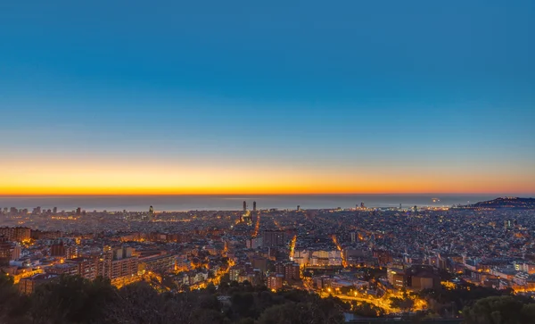 Barcelona vor Sonnenaufgang — Stockfoto
