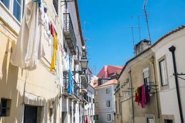 Alfama bölgesinin evlerde