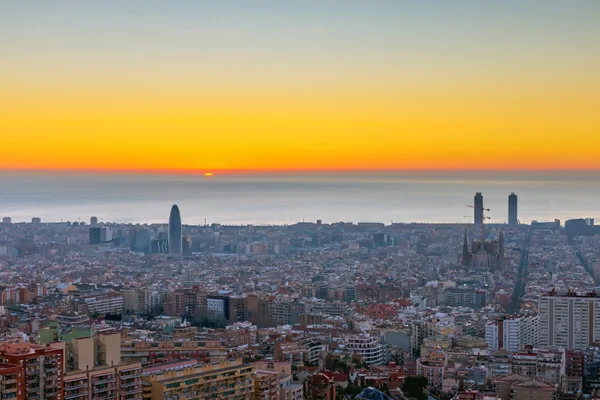 Nascer do sol em Barcelona — Fotografia de Stock