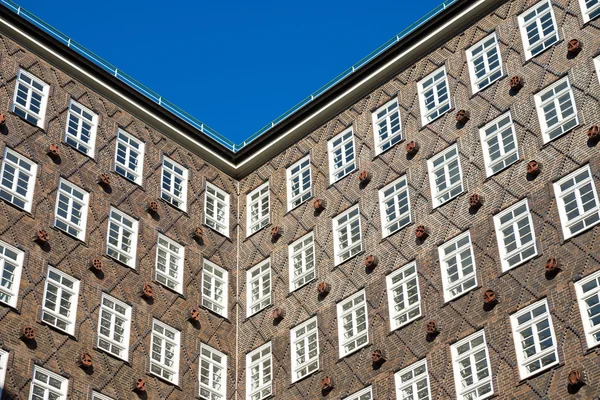 Edificio histórico fachada en Hamburgo —  Fotos de Stock