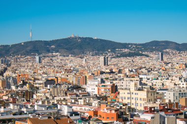 Montjuic görünümünden Tibidabo için