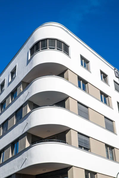 Nowy apartamentowiec w Berlinie — Zdjęcie stockowe