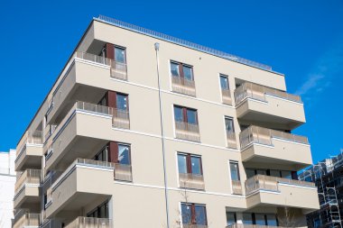 Berlin'de yeni ev