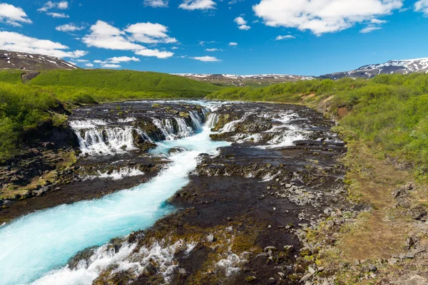 Wodospad Bruarfoss w Islandii — Zdjęcie stockowe