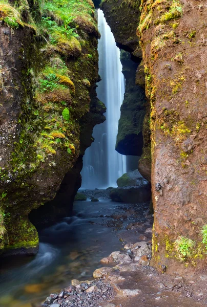 Gljufrafoss waterfall in Iceland — Stock Photo, Image