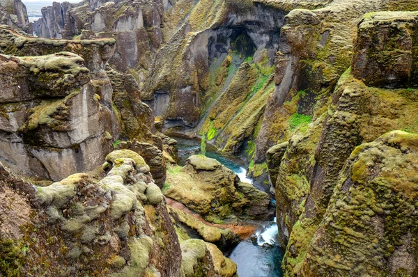 The Fjadrargljufur canyon, Iceland — Stock Photo, Image