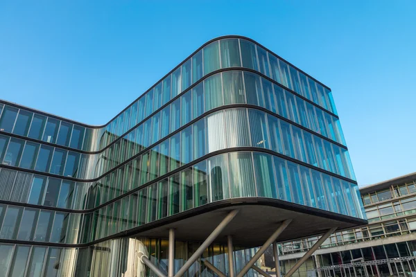 Immeuble de bureaux moderne à Hambourg — Photo