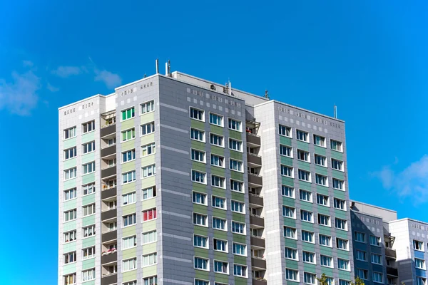 Geprefabriceerde flatgebouwen — Stockfoto