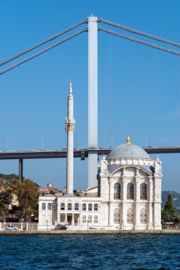 Ortaköy Camii ve köprü