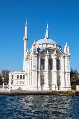 Istanbul'da Ortaköy Camii