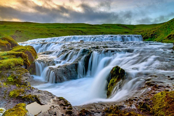 Waterval aan de Skoga, IJsland — Stockfoto