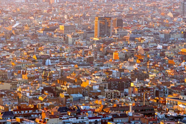 Vista sobre Barcelona al amanecer — Foto de Stock