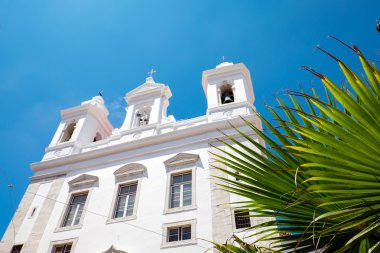 Küçük beyaz kilise Lizbon