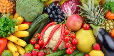 ürün yelpazesine taze meyve ve sebze