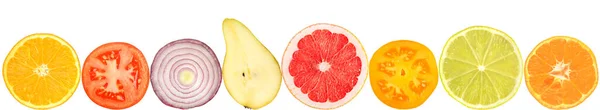 Isolerade Halvor Apelsin Citron Grapefrukt Lime Päron Tomat Lök Rad — Stockfoto