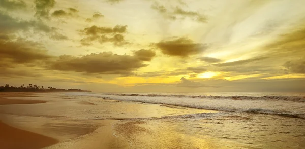 Sunrise over the ocean — Stock Photo, Image