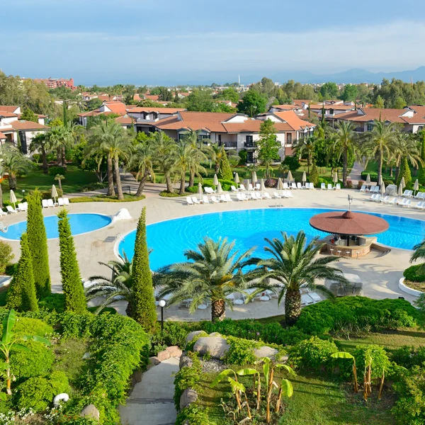 Piscina all'aperto — Foto Stock