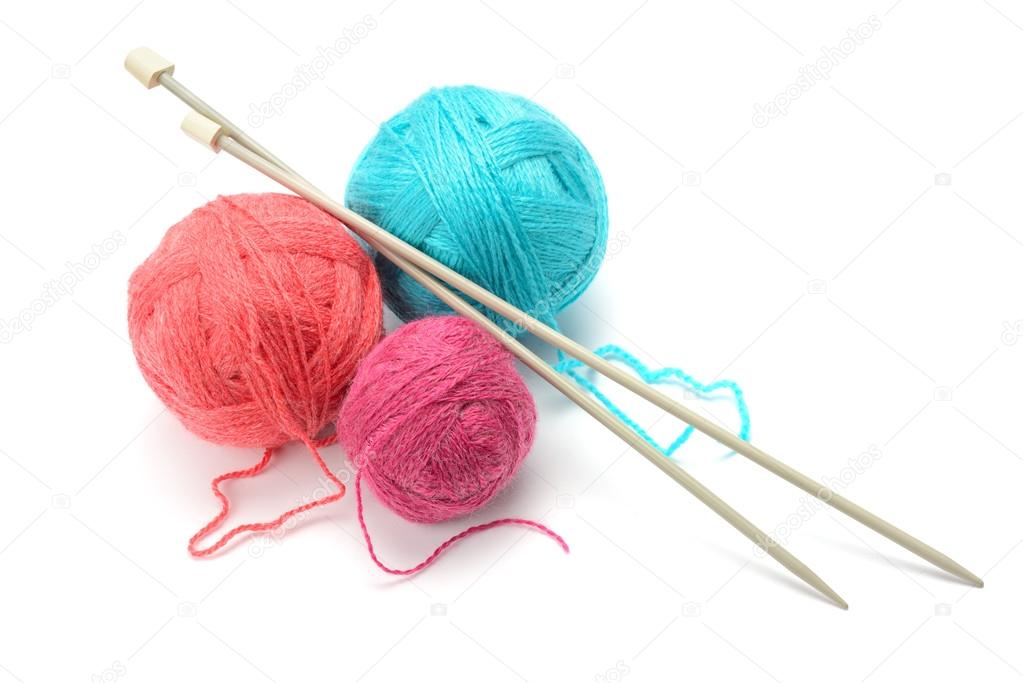 Woolen balls and knitting needles