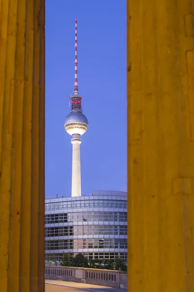 Berlin Paysage urbain avec tour de télévision — Photo