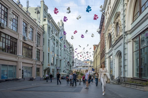 MOSCA, RUSSIA, LUGLIO 2016 Via festiva nel centro della città — Foto Stock