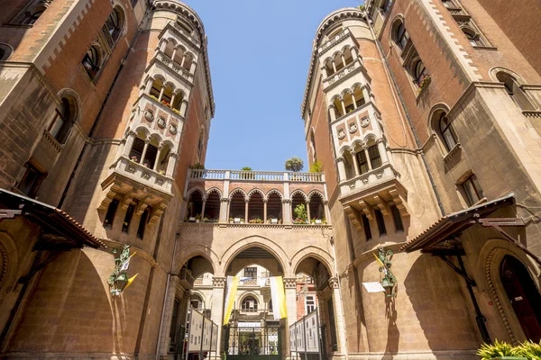 Der bau der vatikanischen mission in istanbul — Stockfoto