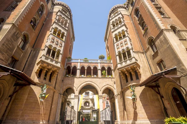 Der bau der vatikanischen mission in istanbul — Stockfoto