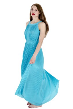 Uzun yaz elbise dans uzun saçlı bir ince kız