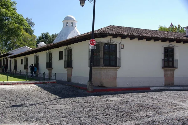 Dům v Antigua Guatemala — Stock fotografie