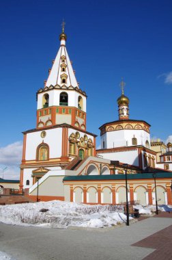 Rusya 'nın Sibirya kentindeki Irkutsk' taki Epiphany Katedrali.