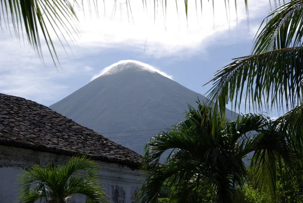 Volcán en Nicaragua — Foto de Stock