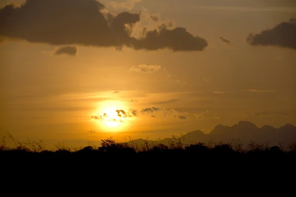 Coucher de soleil orange — Photo