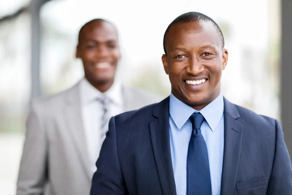 Afrikanische Geschäftsleute im Amt — Stockfoto