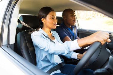 Öğrenci sürücü yapmak hata