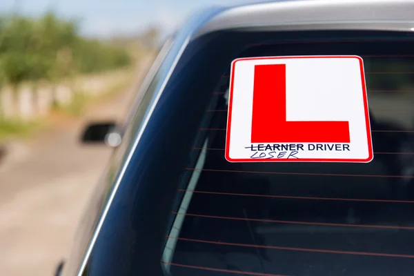 Fahrschüler-Schild korrigiert — Stockfoto