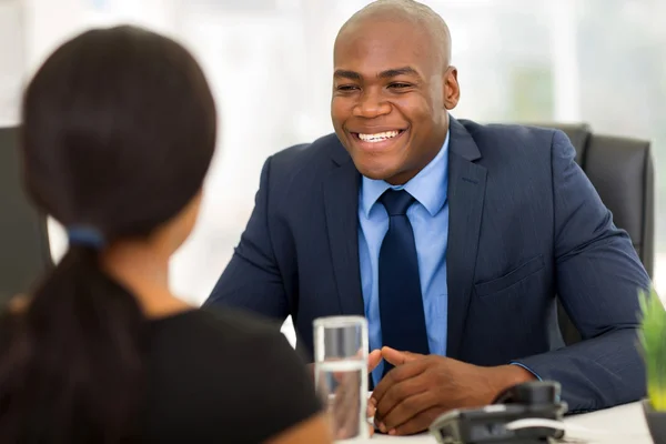 Afro-Amerikaanse ondernemers met een bijeenkomst — Stockfoto