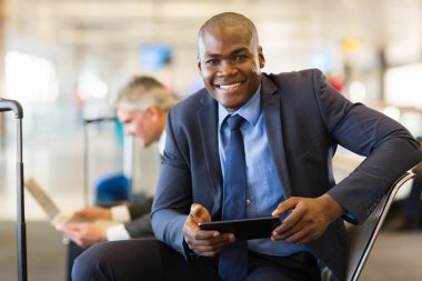 Afrika iş seyahatleri tablet kullanma