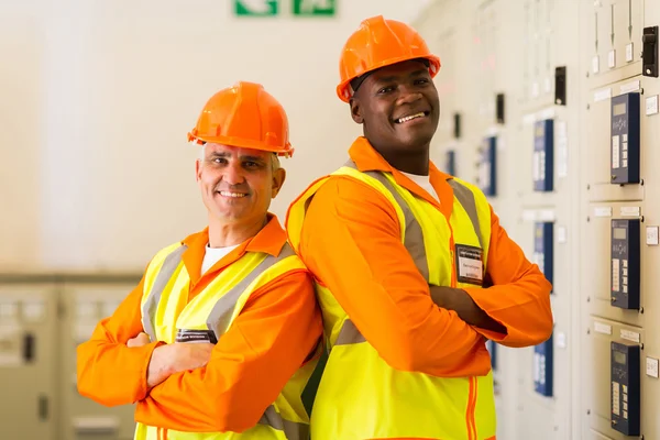Engineers with arms crossed — Stock Photo, Image