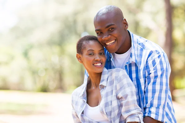 American couple smiling — Stock Photo, Image