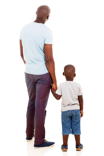 Africký muž se svým synem, stojící — Stock fotografie