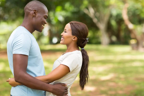 Pareja americana enamorada — Foto de Stock