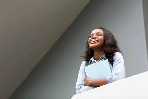 Girl looking up — Stock Photo, Image