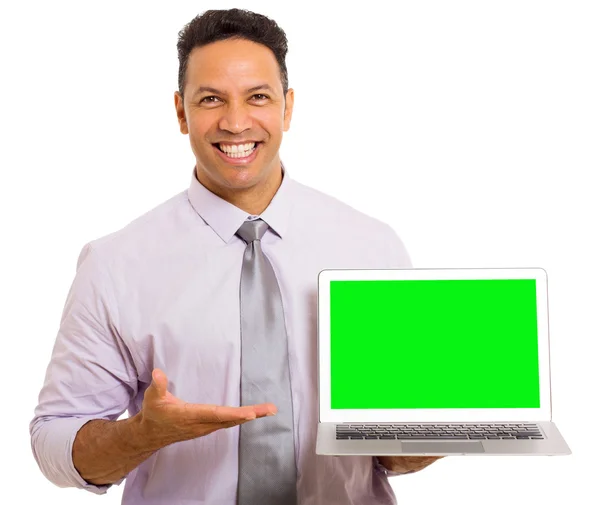 Empresário apresentando computador portátil — Fotografia de Stock