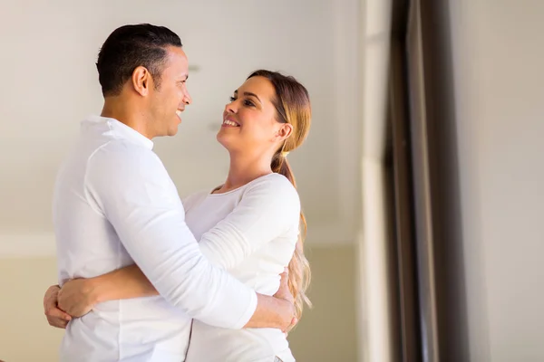 Romantic couple hugging — Stock Photo, Image