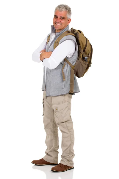 Orta yaşlı uzun yürüyüşe çıkan kimse sırt çantası ile — Stok fotoğraf