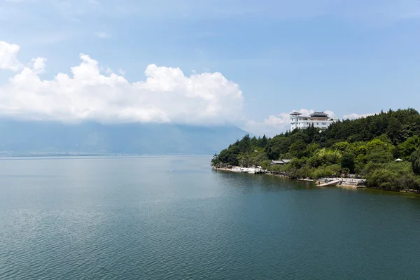 Lago Erhai na cidade de Dali — Fotografia de Stock