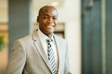 Afro-Amerikan erkek kurumsal alt